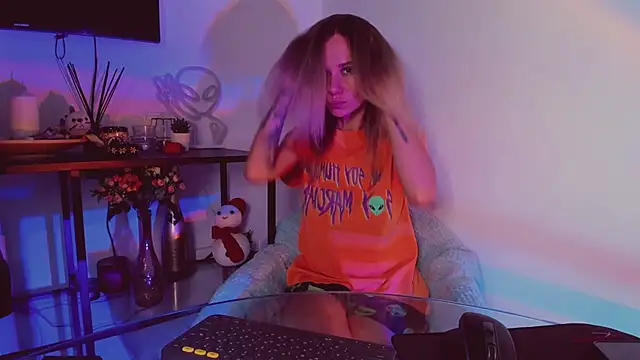 Snapshot of trafka_murafka chatting on December 2024 11:40:01 PM trafka murafka online show from December 2024 11:40:01 PM