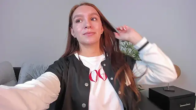 miataylorr1 online show from February 2025 12:14:02 PM