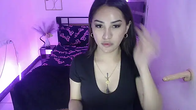 Snapshot of TS_QueenMistress chatting on February 2025 10:34:01 AM TS QueenMistress online show from February 2025 10:34:01 AM