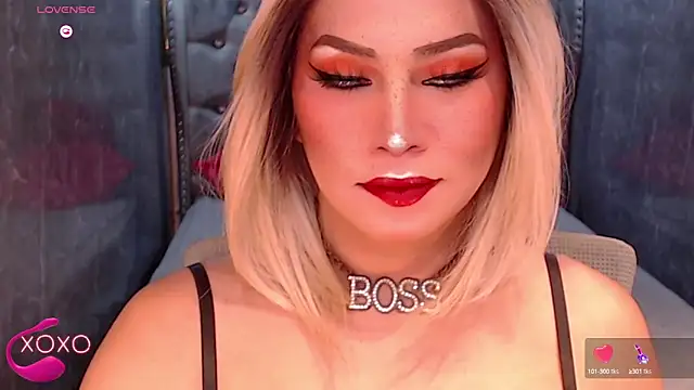 QUEEN GIAMOORE69 online show from October 2025 08:16:02 PM