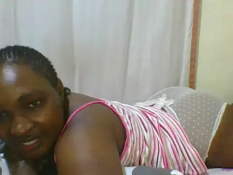 Snapshot of cute_lavenda chatting on October 2025 07:12:02 PM cute lavenda online show from October 2025 07:12:02 PM