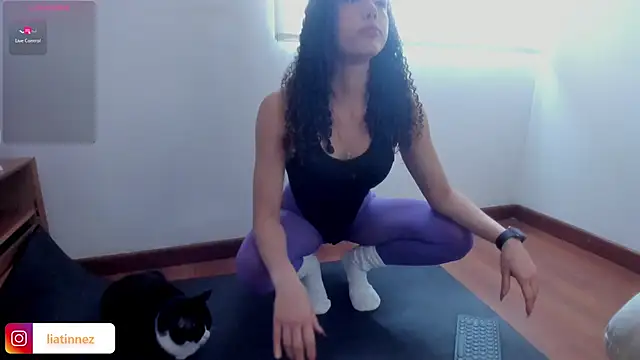 Lia Tinez online show from December 2024 07:49:02 PM