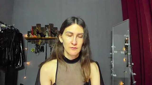 Snapshot of Mistress_Pamela chatting on January 2025 05:40:01 AM Mistress Pamela online show from January 2025 05:40:01 AM