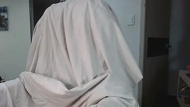 Snapshot of DanielaDuff chatting on February 2025 03:36:02 PM DanielaDuff online show from February 2025 03:36:02 PM