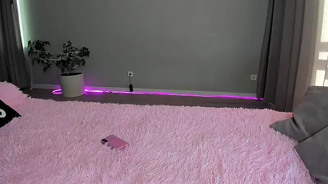 JenniferQueen11 online show from October 2025 09:39:01 AM