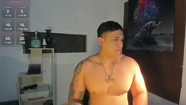 Colton Massif online show from December 2024 07:11:02 AM