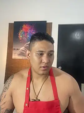 Colton Massif online show from March 2025 02:41:02 AM