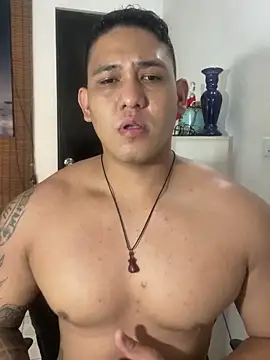 Colton Massif online show from March 2025 03:47:01 AM