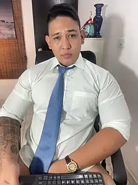 Colton Massif online show from March 2025 11:57:02 PM