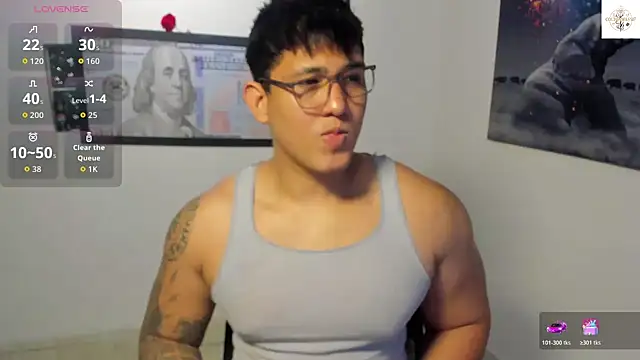 Colton Massif online show from November 2025 12:30:01 AM