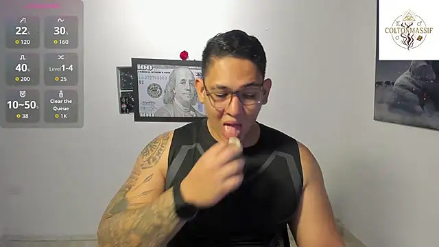 Colton Massif online show from November 2025 12:57:02 AM