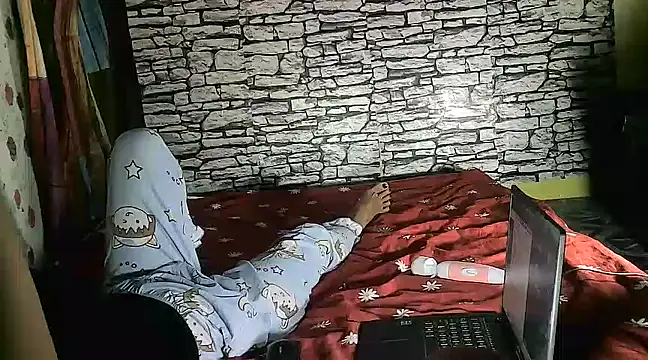 Snapshot of yummyliciousMOM chatting on March 2025 10:37:01 AM yummyliciousMOM online show from March 2025 10:37:01 AM