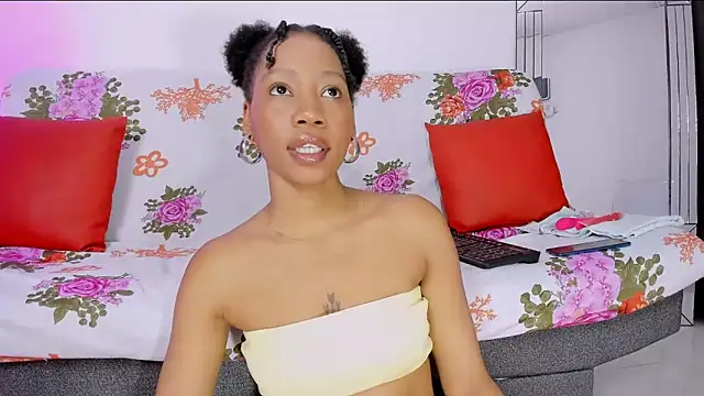 Sweetcocoa- online show from December 2024 10:44:02 AM