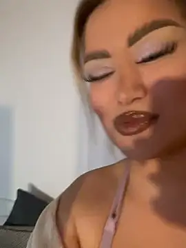 EmiliaPetrova online show from January 2025 10:58:02 PM