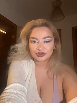 EmiliaPetrova online show from January 2025 05:13:01 PM