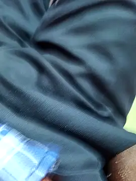 Vihaan3213 online show from January 2025 01:56:02 PM