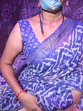 XBHUUME online show from October 2025 05:00:01 PM