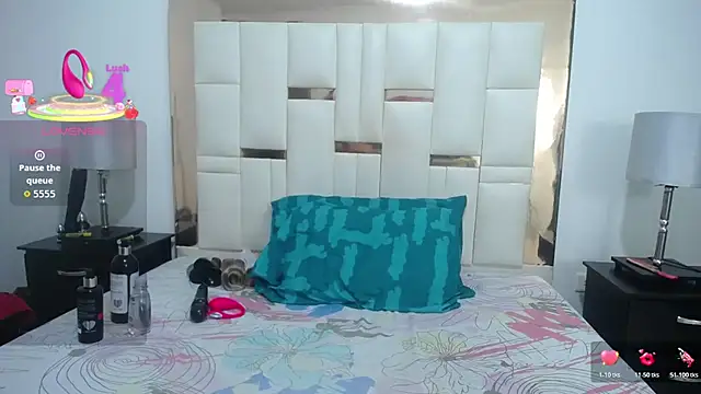 ambercordoba online show from October 2025 12:50:01 PM