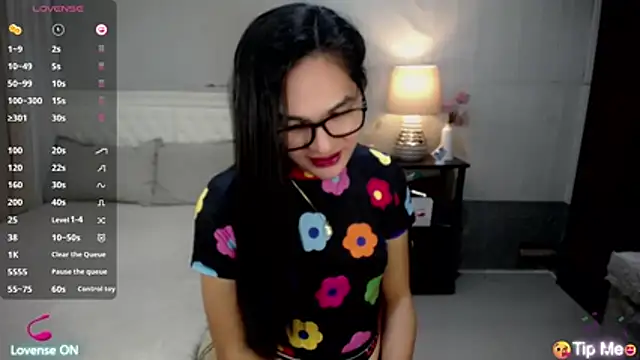 Snapshot of xAsianSweetHeart chatting on May 2026 11:32:01 PM xAsianSweetHeart online show from May 2026 11:32:01 PM