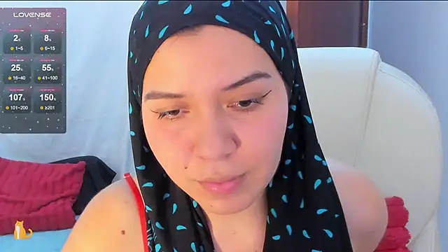 MatchedEyebrow online show from January 2025 09:32:01 PM