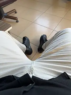 S2kicibey06 online show from March 2025 11:32:01 AM