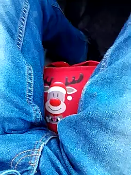 feet toes online show from March 2025 03:24:01 PM