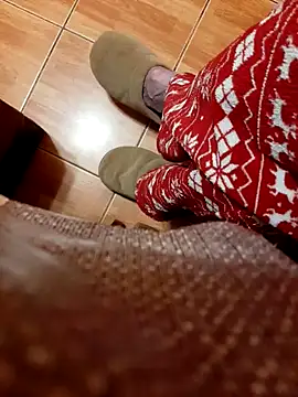 feet toes online show from March 2025 03:32:02 AM