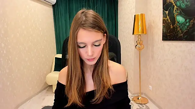 Snapshot of RedLipse chatting on February 2025 03:37:01 AM RedLipse online show from February 2025 03:37:01 AM