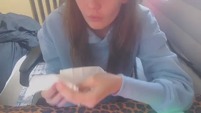 Laco-cO online show from October 2025 06:43:01 AM