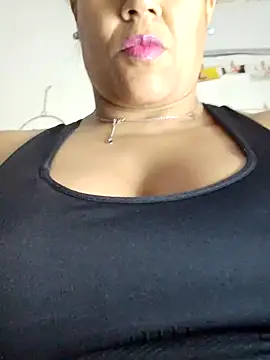 Molly newman6 online show from February 2025 07:18:02 AM