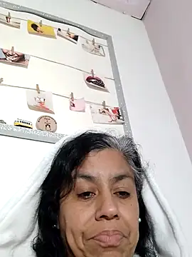 Molly newman6 online show from February 2026 07:34:01 PM