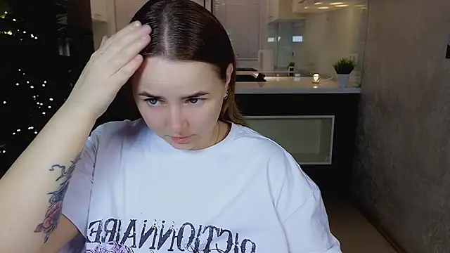 Mira Mermayd online show from February 2026 01:20:02 AM