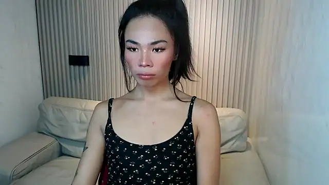 Snapshot of MissCumSex chatting on September 2025 05:09:02 AM MissCumSex online show from September 2025 05:09:02 AM