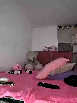 amycute  online show from December 2024 01:47:01 AM