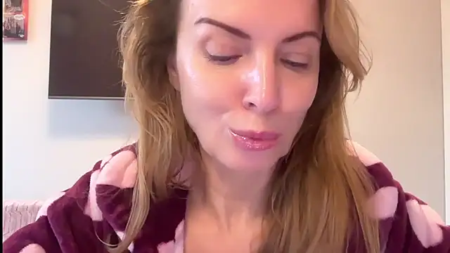 RachellAmazing online show from February 2025 09:53:02 AM