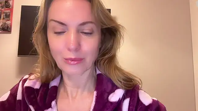 RachellAmazing online show from February 2025 06:23:01 AM