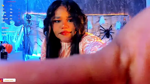 Sharik Mackay online show from October 2025 11:00:01 AM