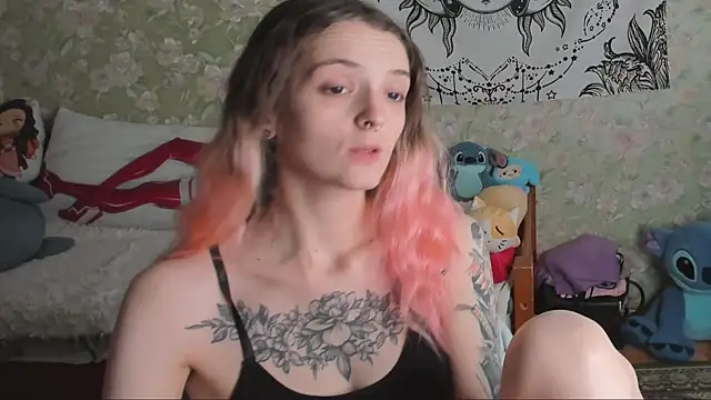 Snapshot of Cutie_Adelia chatting on January 2026 07:00:01 AM Cutie Adelia online show from January 2026 07:00:01 AM