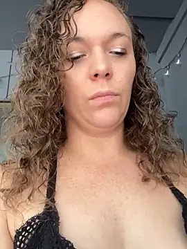 AuroraSummers online show from September 2025 02:39:02 PM