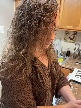 AuroraSummers online show from December 2025 01:45:01 AM