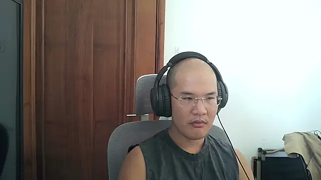 luckyjackie25 online show from June 2026 01:51:02 AM