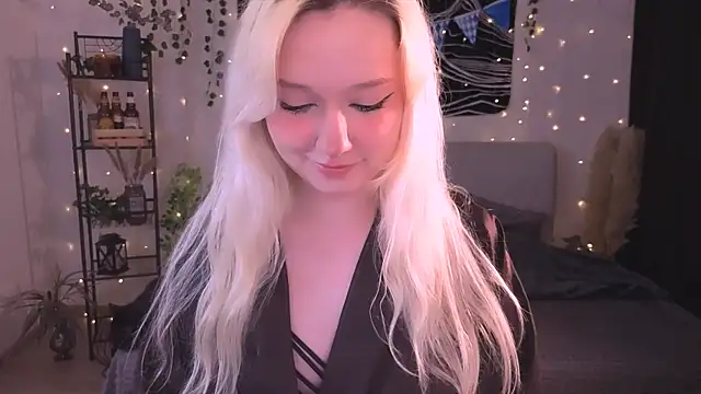 IrmaBell online show from October 2025 12:18:02 AM