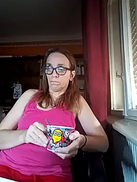 Dettybitch40 online show from September 2025 07:30:01 AM