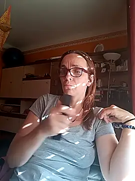 Dettybitch40 online show from September 2025 01:55:02 PM