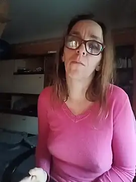 Dettybitch40 online show from December 2025 01:17:04 PM