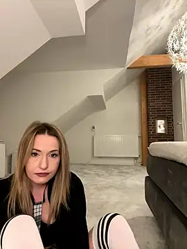 GangBangKitty online show from January 2026 08:02:02 PM