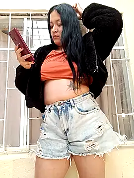 Arisha34 online show from December 2024 06:34:01 PM