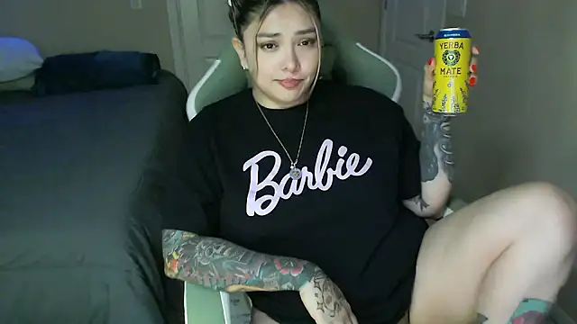 nativepumpkin95 online show from March 2025 04:30:02 AM