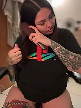 nativepumpkin95 online show from February 2026 08:51:01 AM