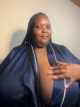 Michyboldy online show from October 2025 11:29:02 PM